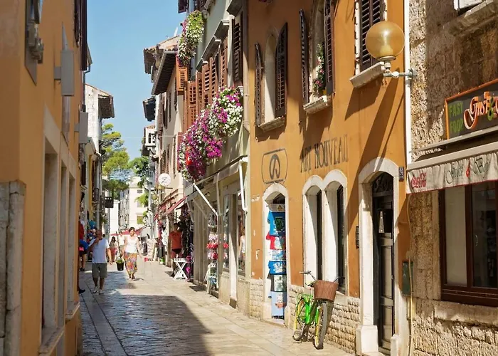 アパート Sidro ポレッチ