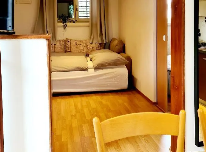 Apartament Sidro